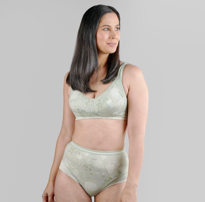 Project Cece  Back Support Full Coverage Wireless Organic Cotton bra ( Champagne & Black)