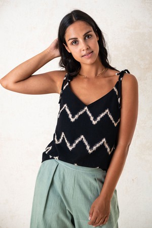 organic cotton tank top Tana Zickzack from Jyoti - Fair Works