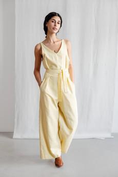 Bio-Baumwoll Jumpsuit Parva Zitronengelb via Jyoti - Fair Works