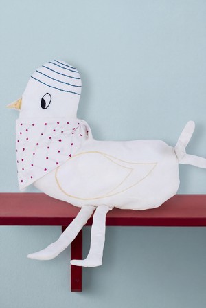 Organic cotton cuddly toy duck Erna white embroidered from Jyoti - Fair Works