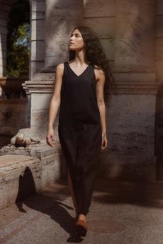 Hemp/Tencel Midi Dress Arohi Black via Jyoti - Fair Works