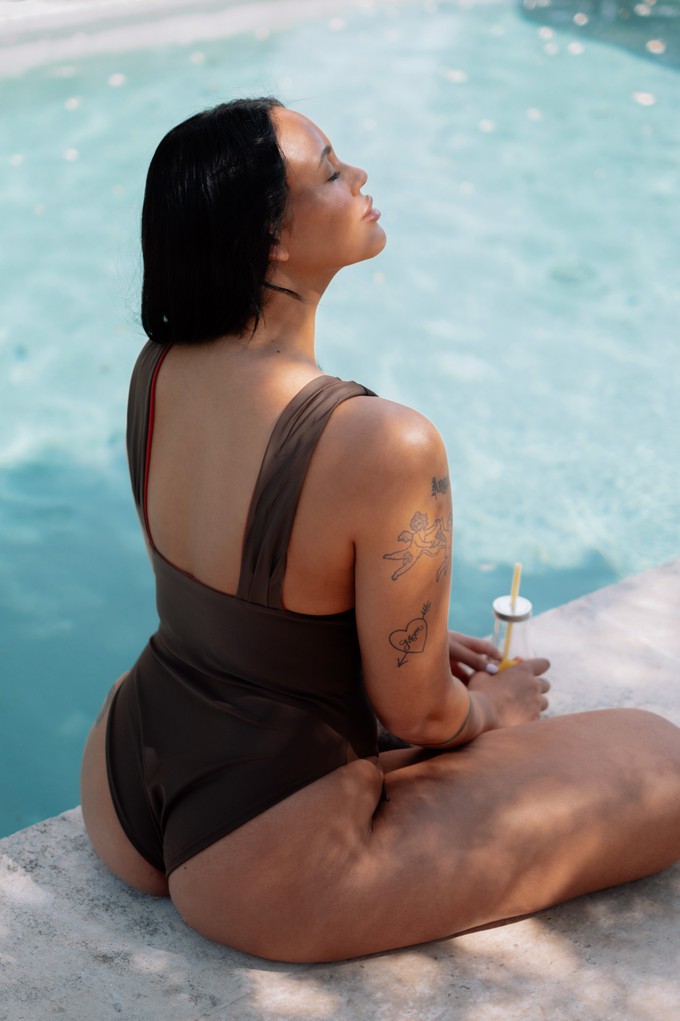 ALÉRIA from Kaly Ora