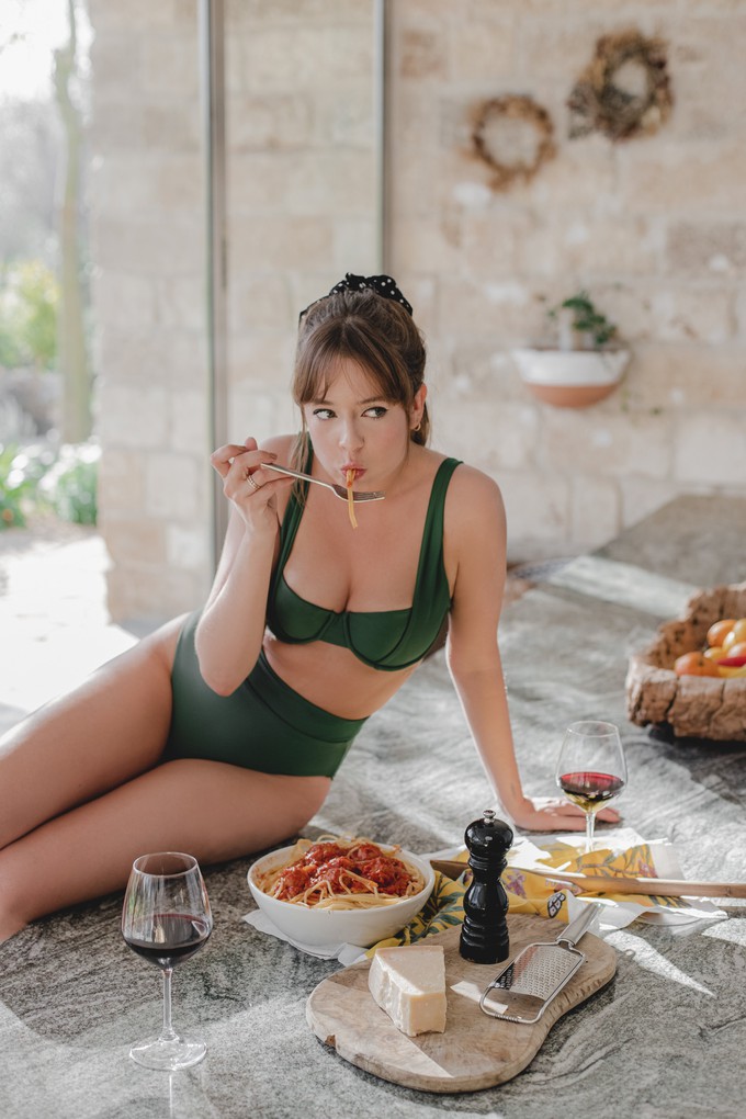 OSTUNI TOP in Verde from Kaly Ora