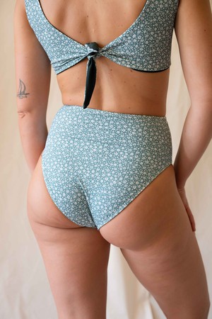 TINOS Bottom  ‧  Lilys | Seaweed from Kaly Ora