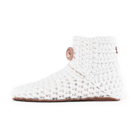 Snow Bamboo Wool Bootie Slippers from Kingdom of Wow!