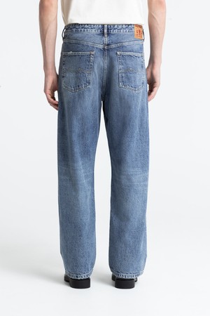 NOAH | CEKY BLUE TINT from Kings of Indigo