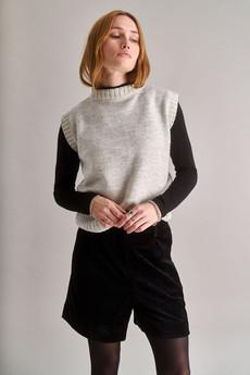 INDIA Lambswool Vest - Natural via KOMODO