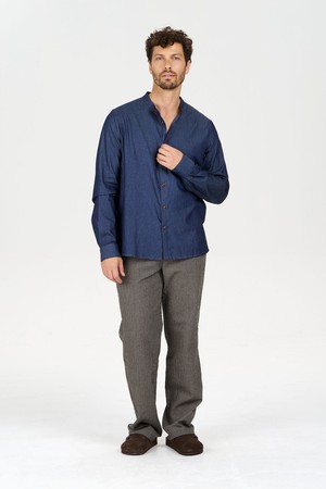 ROBBIE Organic Cotton Chambray Shirt from KOMODO