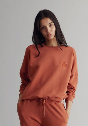 DAWN Sweater Organic Cotton - Clay from KOMODO