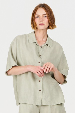 KIMONO Tencel Linen Shirt - Soft sage from KOMODO