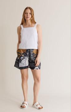 MAYA - Organic Cotton Shorts Batik print via KOMODO