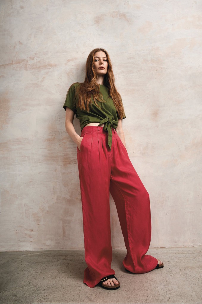 LOLA - Cupro Trousers - Berry from KOMODO