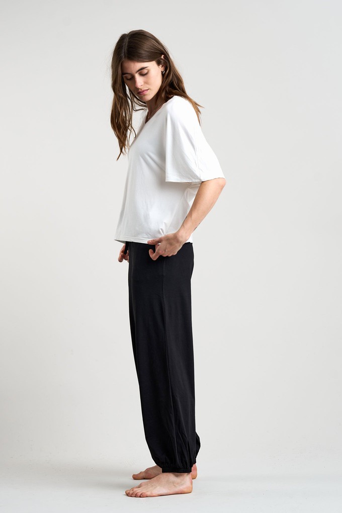 TERESA Jogger - GOTS Organic Cotton Black from KOMODO