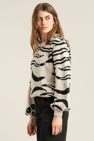 TIGER HOPE - GOTS Organic Cotton Jumper Off White from KOMODO