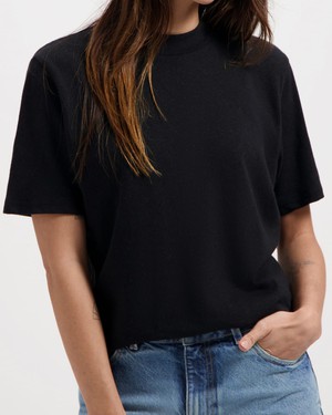 Jill hemp T-shirt from Kuyichi