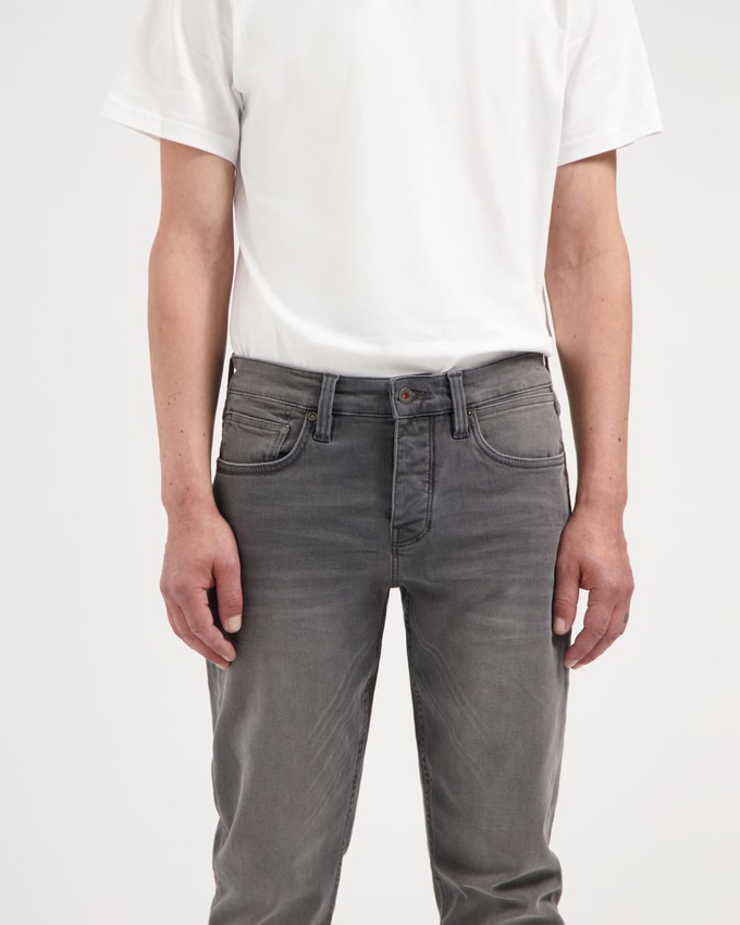 Jim Regular Slim Stone Grey from Kuyichi