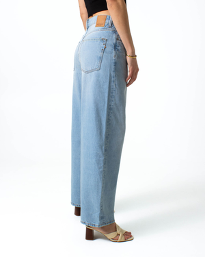 Lucy Loose Light Blue from Kuyichi