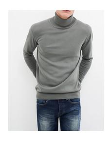 Thomas Turtleneck via Kuyichi