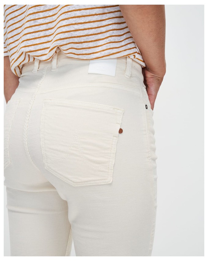 Lisette Flare Baby Cord from Kuyichi