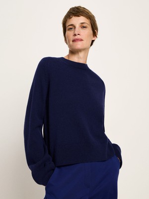 Cropped sweater (GOTS) from LANIUS
