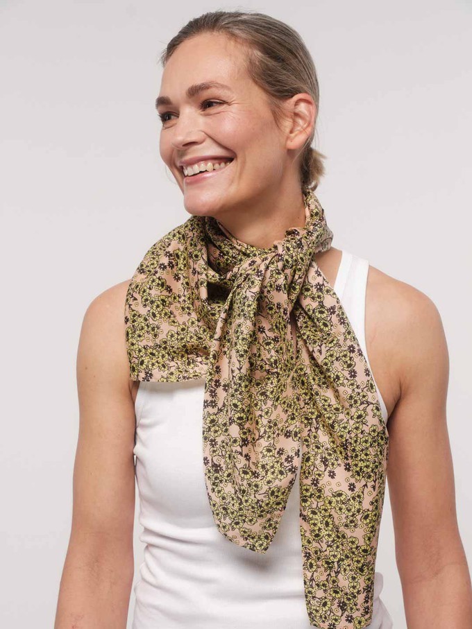 Scarf Print Flower Field from LANIUS