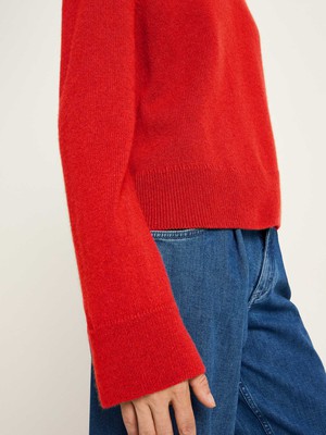 Cropped sweater (GOTS) from LANIUS