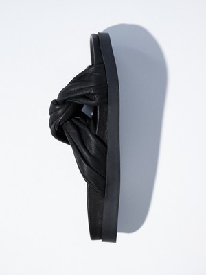 Knot mules from LANIUS
