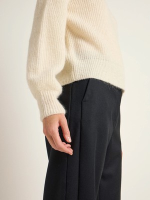 Raglan sweater from LANIUS