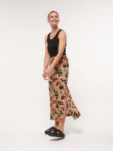 Maxi skirt with slit print Powerful Bloom via LANIUS