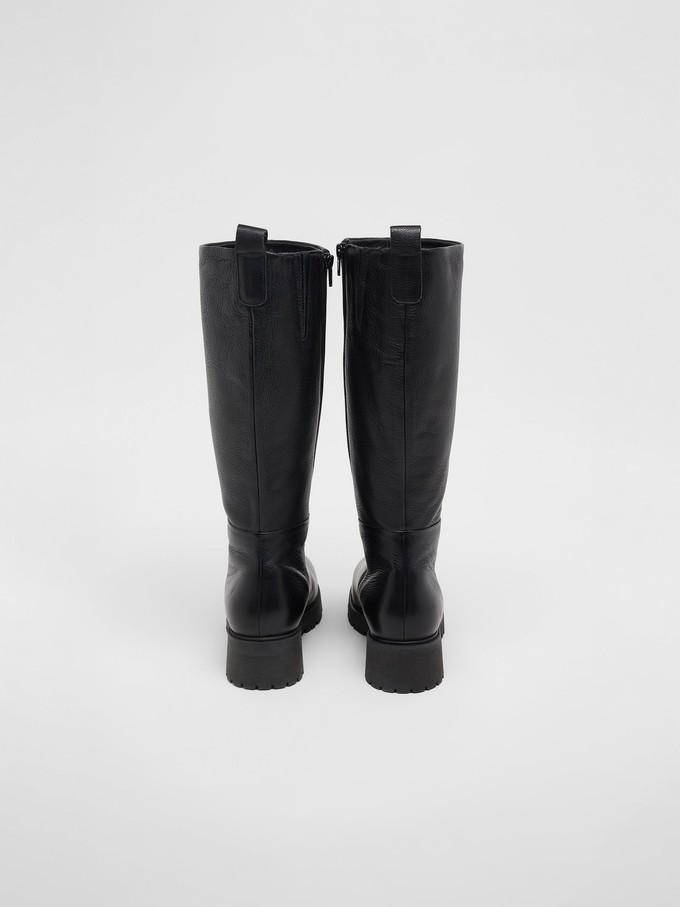 Shaft boots from LANIUS