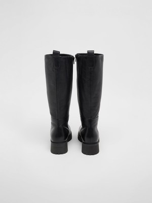 Shaft boots from LANIUS