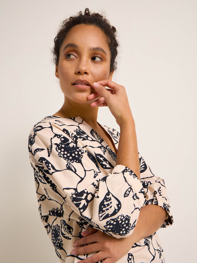 Bluse mit V-Ausschnitt (GOTS) from LANIUS