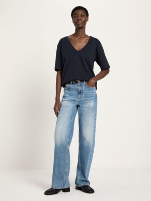 V-neck shirt (GOTS) from LANIUS