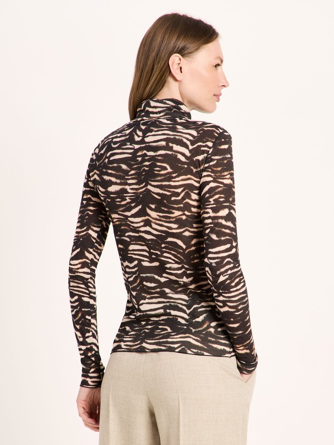 Turtleneck shirt from LANIUS