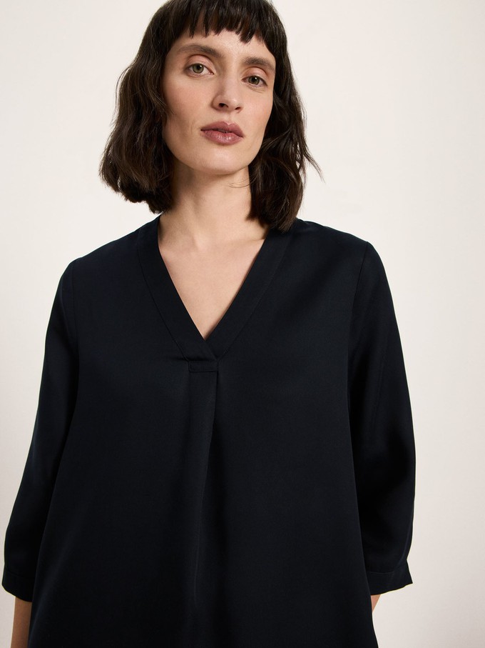 V-neck dress from LANIUS