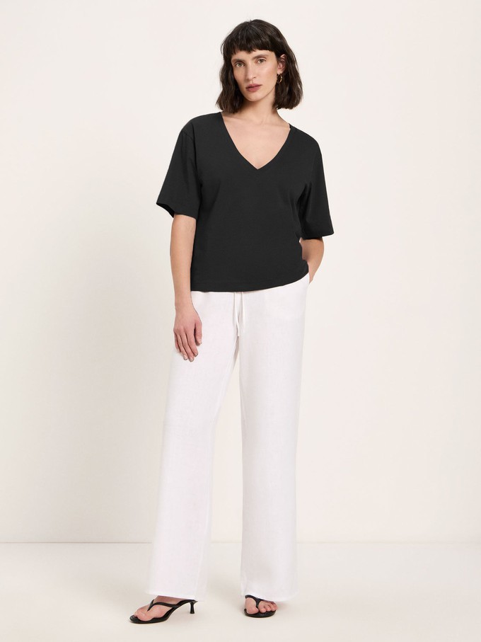 V-neck shirt (GOTS) from LANIUS