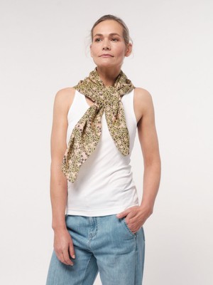 Scarf Print Flower Field from LANIUS