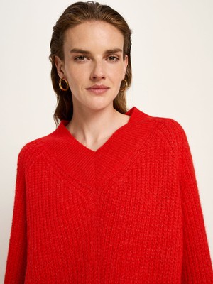 V-neck sweater from LANIUS