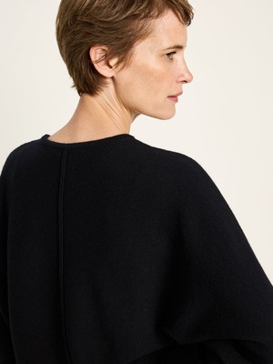 Batwing Sweater (GOTS) from LANIUS