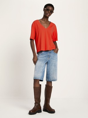 V-neck shirt (GOTS) from LANIUS