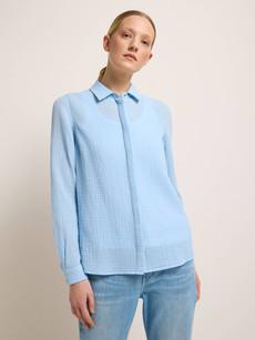 Shirt blouse with structure via LANIUS