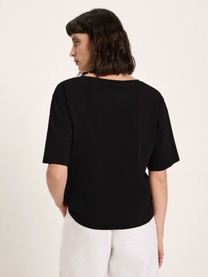 V-neck shirt (GOTS) from LANIUS