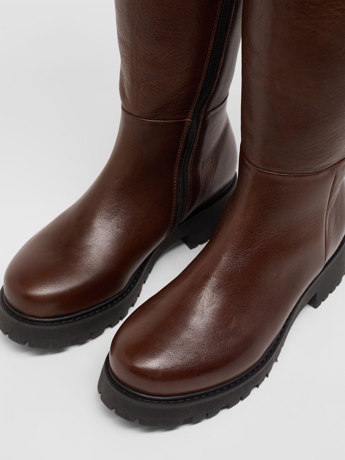 Shaft boots from LANIUS