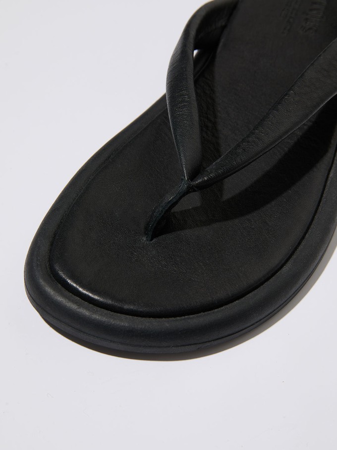 Toe mules from LANIUS