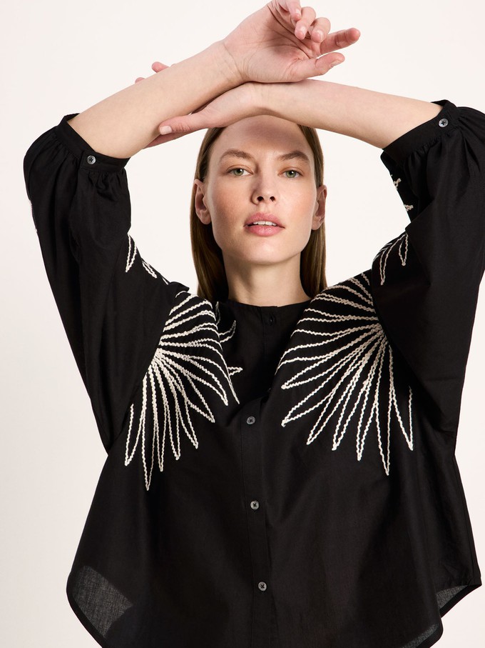 Embroidered blouse (GOTS) from LANIUS