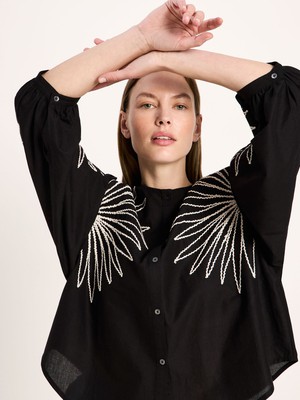 Embroidered blouse (GOTS) from LANIUS
