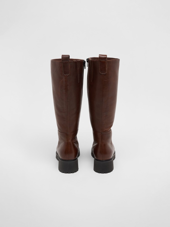 Shaft boots from LANIUS