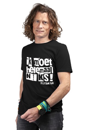 Ik MOET helemaal NIKS T-shirt from Loenatix