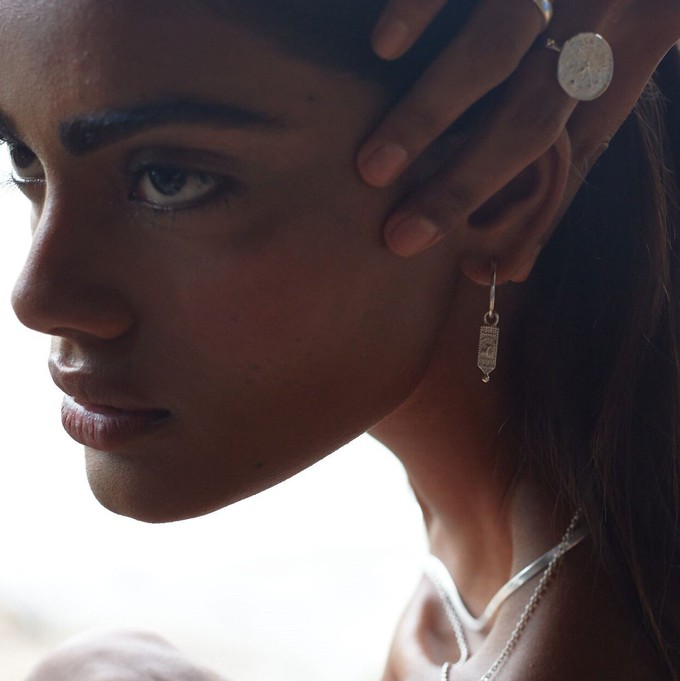 Peacock Hoops Silver Outlet from Loft & Daughter