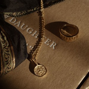 Mama Signet Ring Silver from Loft & Daughter